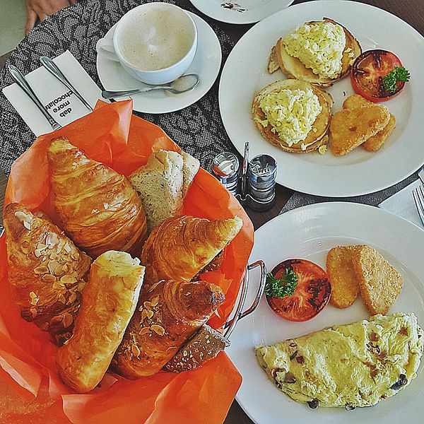 τι είναι το brunch