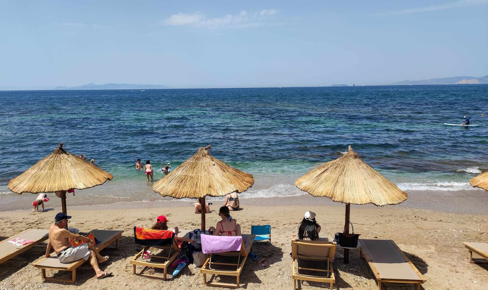 Της «κακομοίρας» σε beach bar