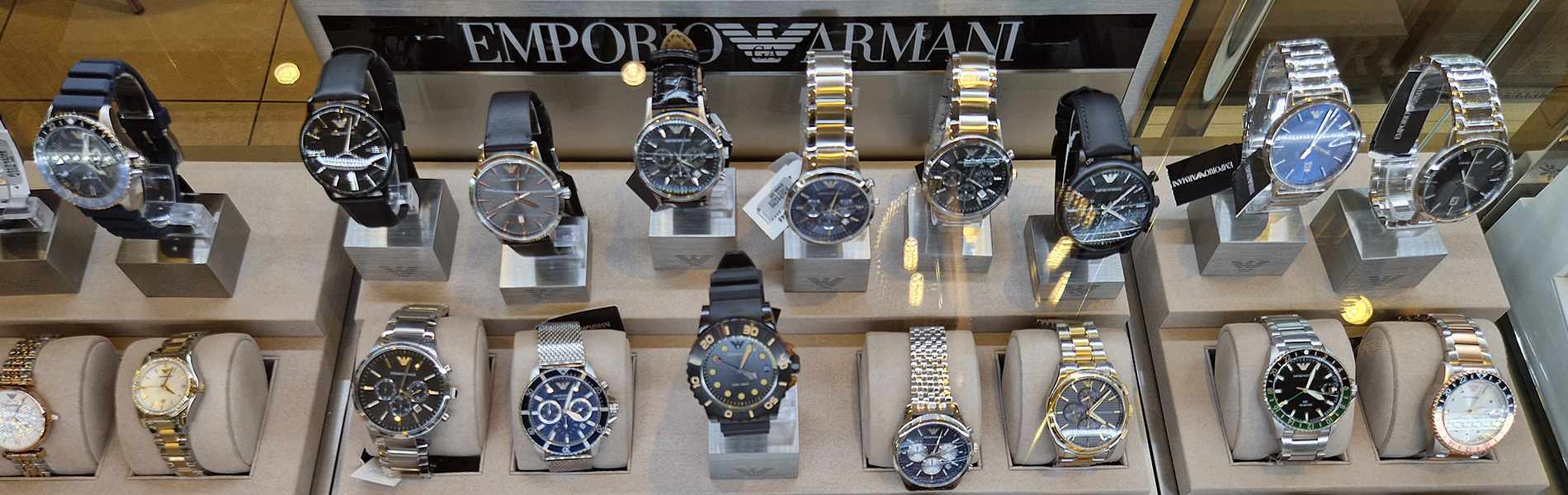 The largest collection of watches and more